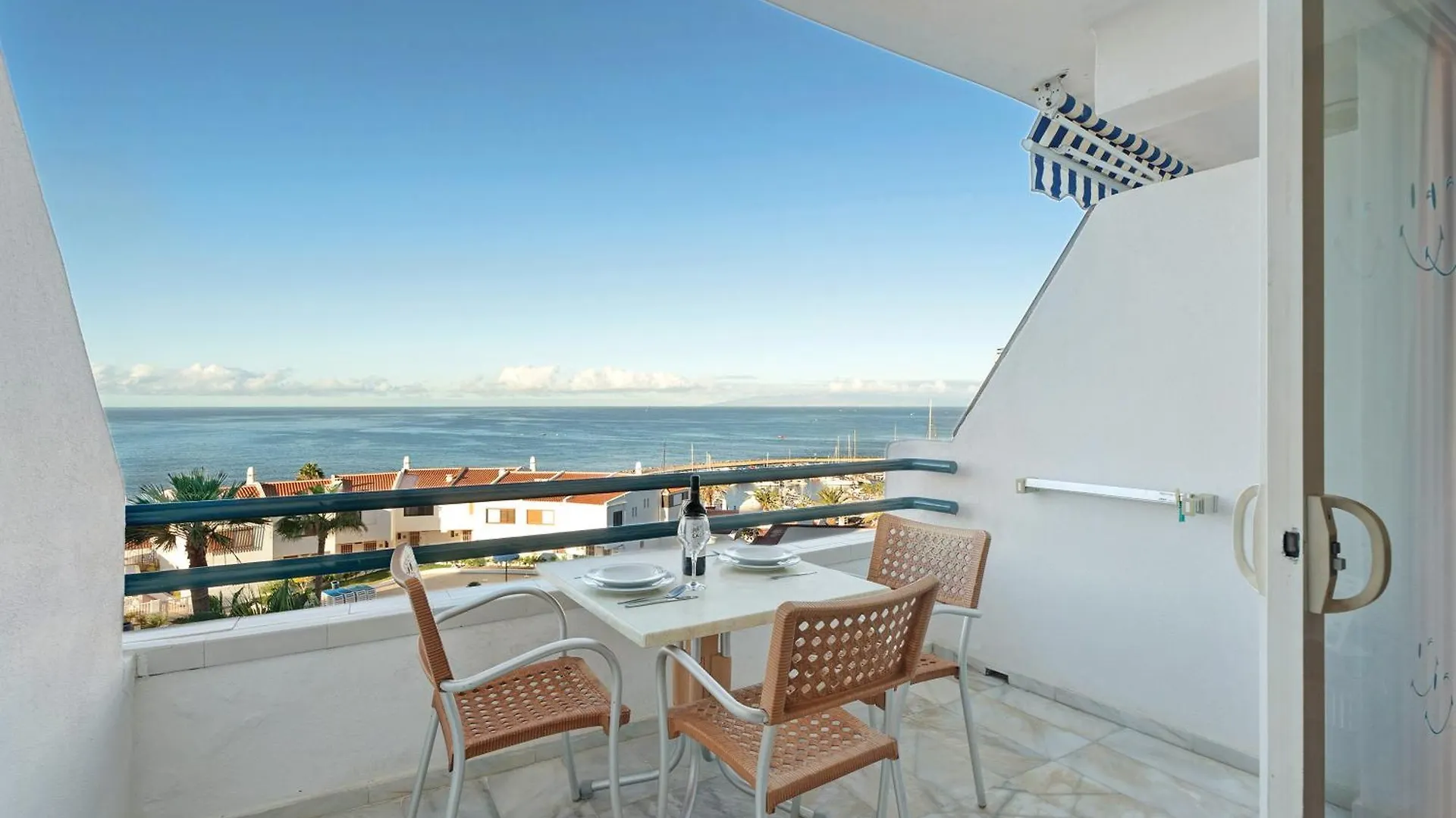Apartament Over The Ocean Costa Adeje  Spain